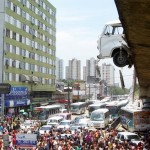 2012 – Kombi quase cai do viaduto de Alcântara