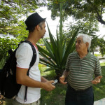Osmar Leitão e André Correia na praça dos Ex-Combatentes. São Gonçalo – Rio de Janeiro