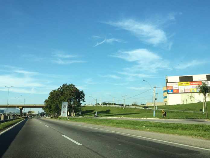 Entrada de São Gonçalo pelo Boa Vista na BR 101 – Rio de Janeiro