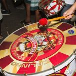 Surdo de Primeira da Bateria Ritmo Feroz, da Unidos do Porto da Pedra.