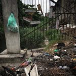 Canal que cruza a Travessa Preciosa no Centro de São Gonçalo