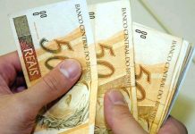 Fecham os bancos na pandemia: mas e os desbancarizados?